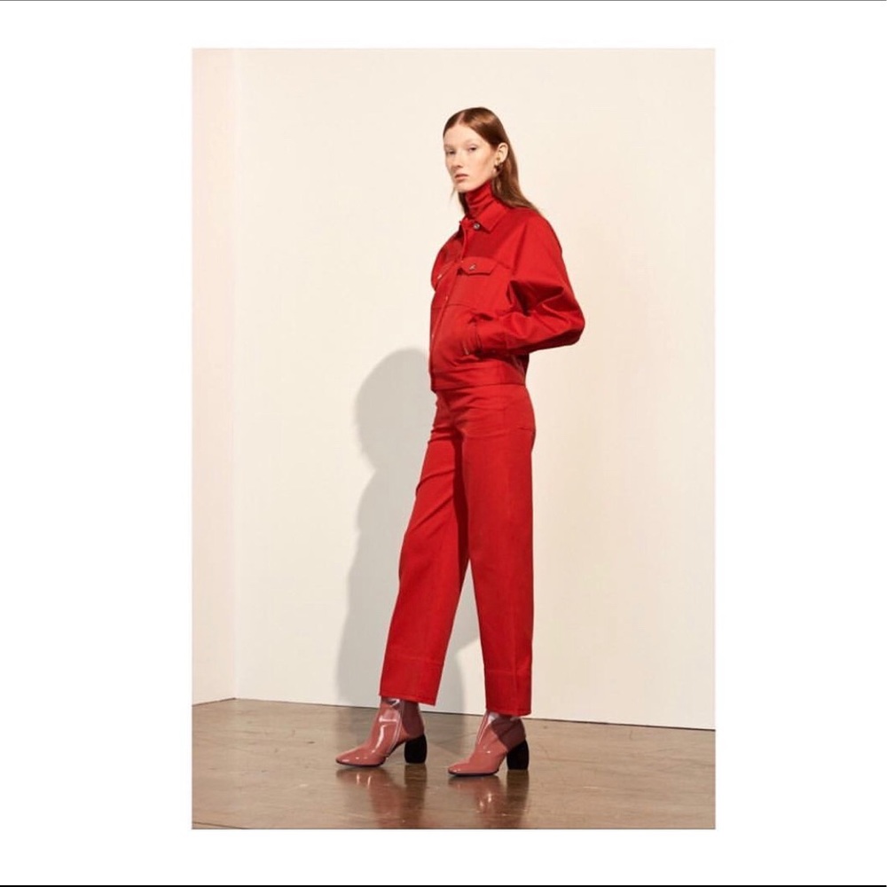 kowtow stage pant in red